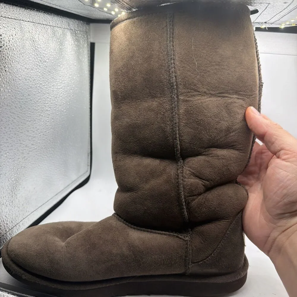 UGG Australia Classic Tall Brown Suede Sheepskin Boots Womens‎ Size 6